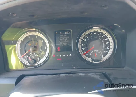 2017 Ram 1500 Slt 4X4 6'4 Box из США, поврежденный, VIN 1C6RR7GT7HS540801